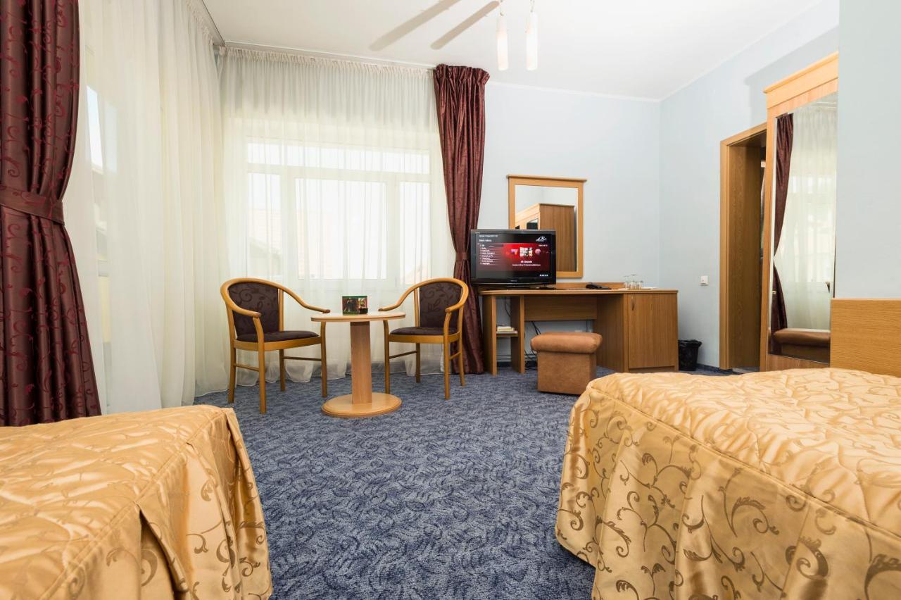 Hotel Ambient Brașov Exterior foto